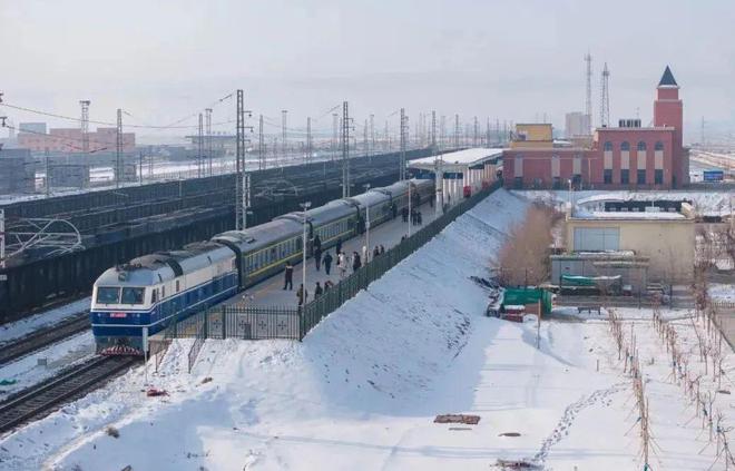 项目建设全面起势昌吉州2025年(图7) 项目建设全面起势昌吉州2025年(图7)